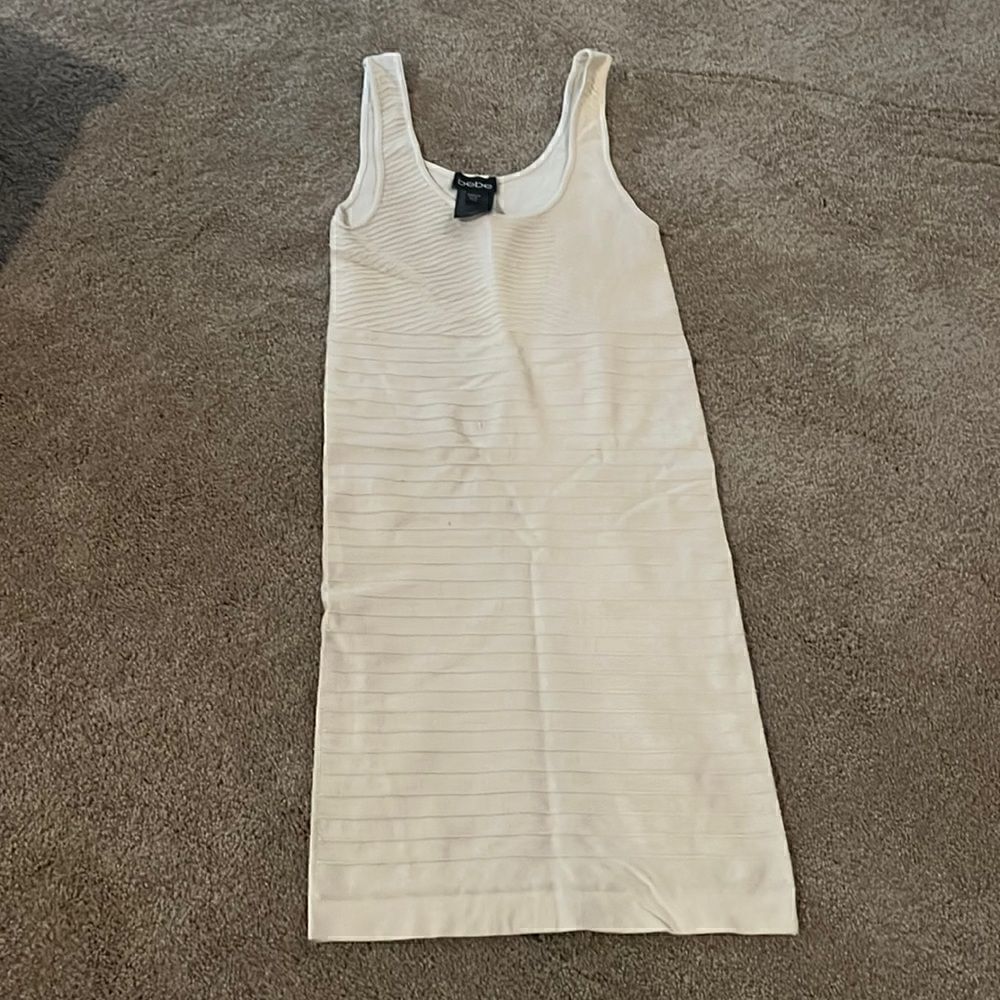 Y2K amazing style *** Bebe cream colored bodycon mini dress sz M/L